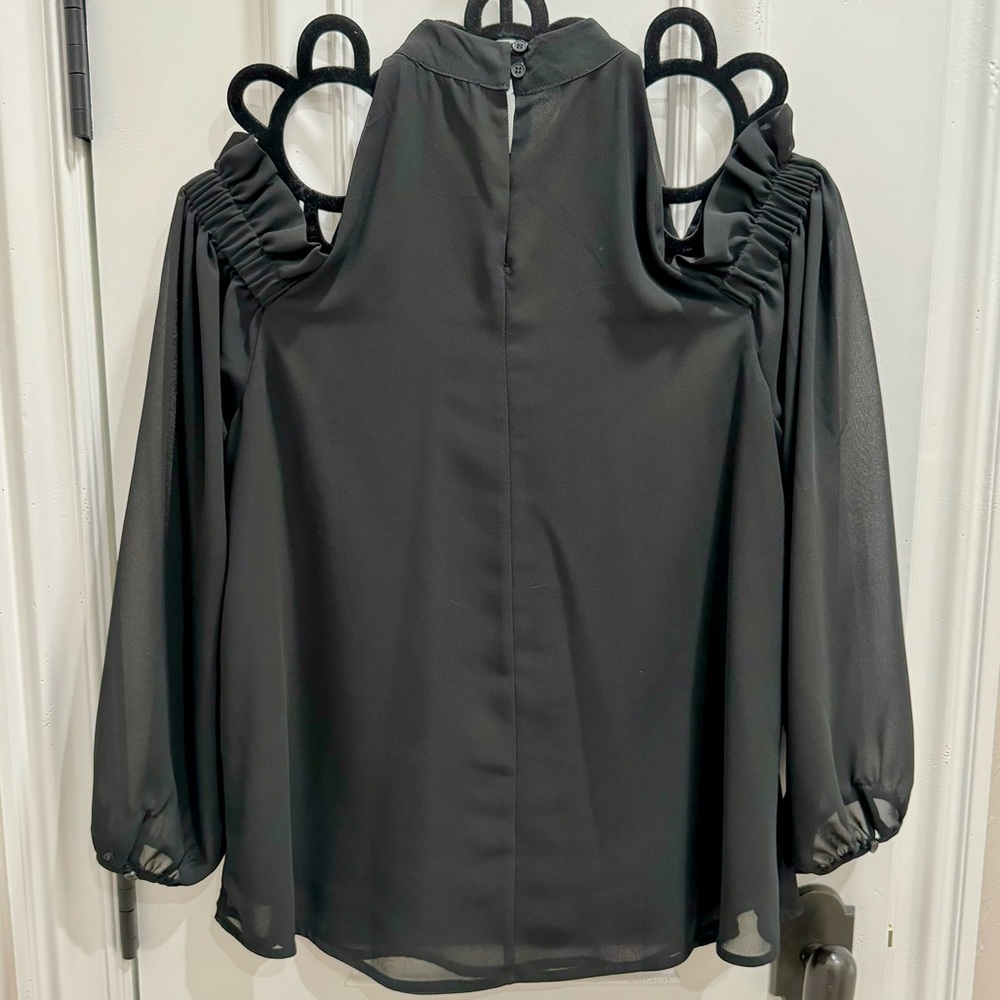 Trouve Off The Shoulder Chiffon Blouse Black Size Small - Picture 3 of 6
